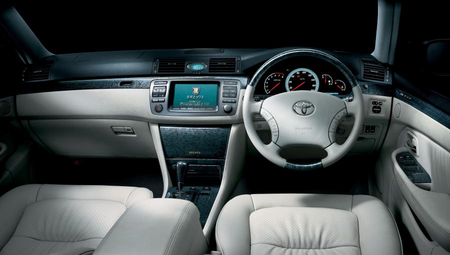 Торпедо Toyota Brevis 2001 года  (фото 6 из 15)